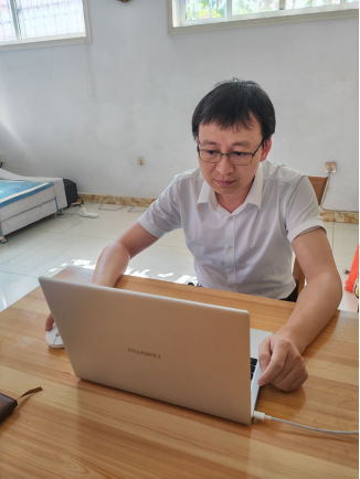 学会首届“十佳工程师”事迹展播之一：方杨