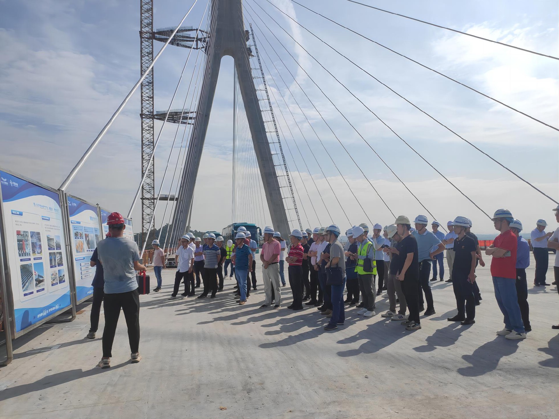 佛山市公路学会组织召开2023年现场观摩会